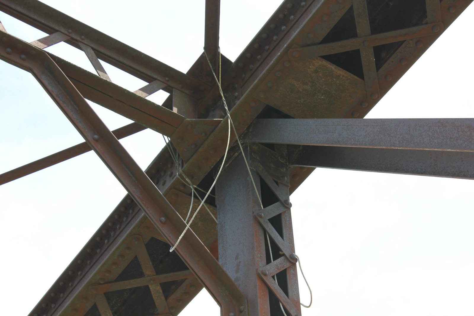 Upper connection, north span